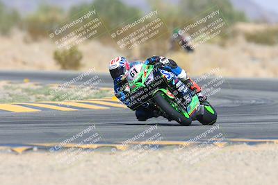 media/Oct-19-2024-CVMA (Sat) [[7df39c5a0d]]/Race 4-Formula Middleweight/